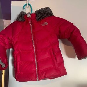 2t Girls Winter North Face jacket.
